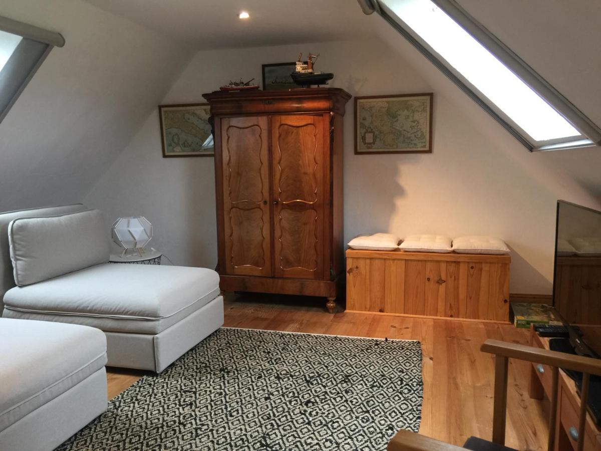 Apartament La Colline Des Renards Locmaria-Berrien Zewnętrze zdjęcie